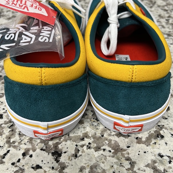 VANS Men’s Era Pro Prime Atlantic Gold Suede Sneaker (size 13) - Picture 5 of 7